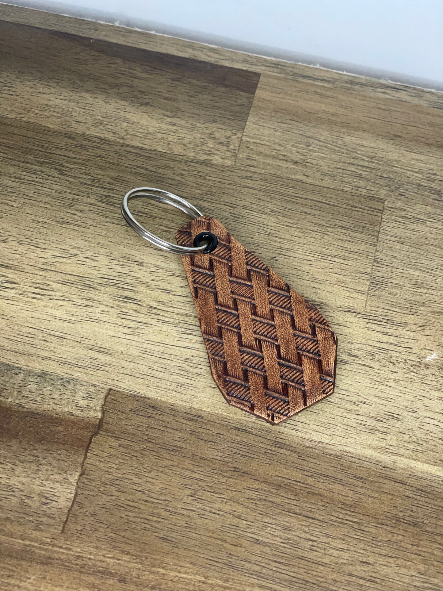 Basket weave keychain (small)