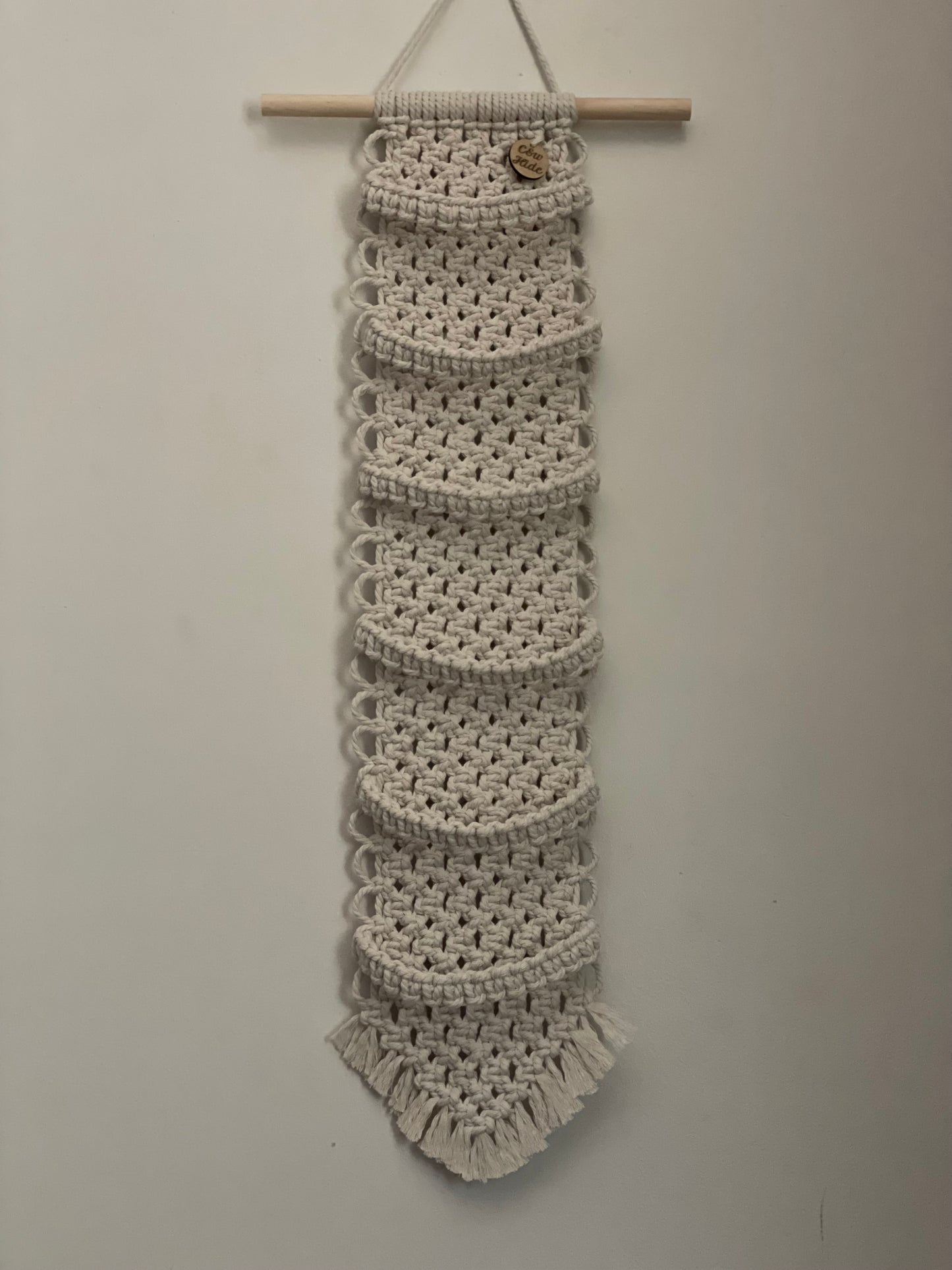 Wood & macramé 6 cap hanger