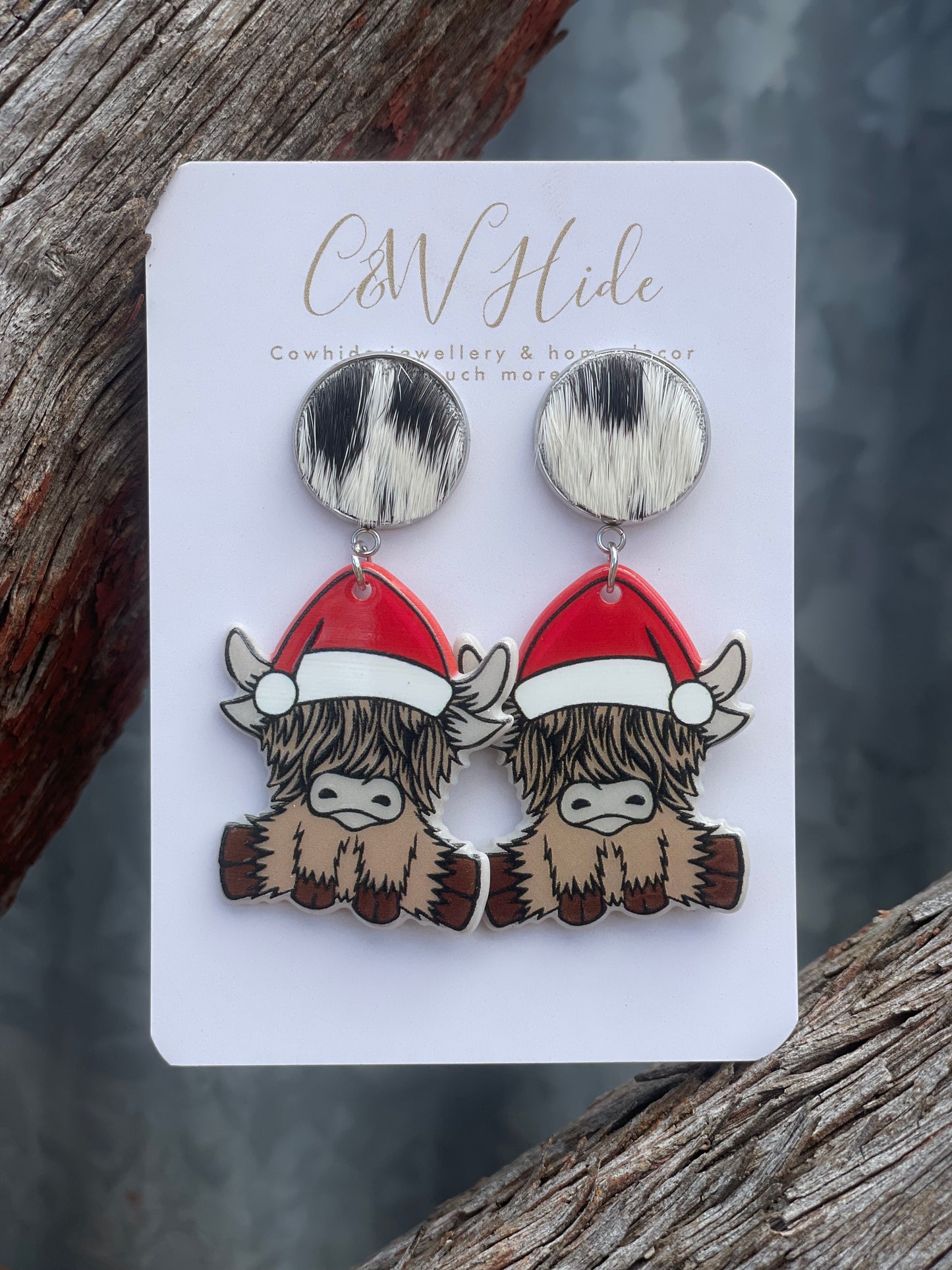 Highlander & hide Christmas earrings