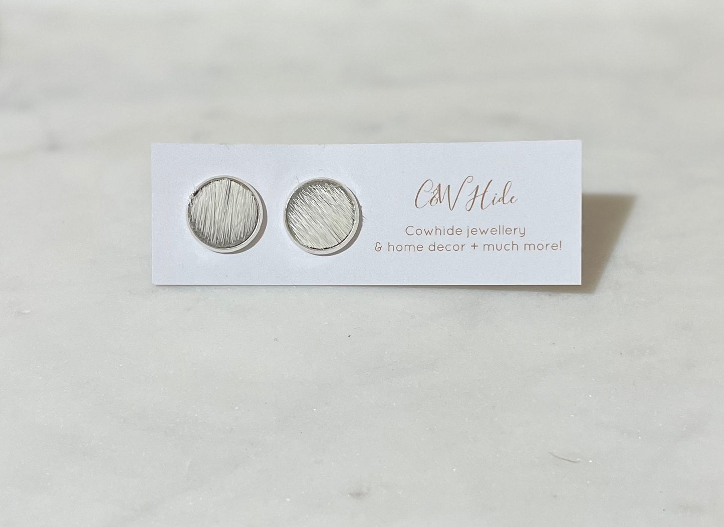 12mm Cowhide Stud
