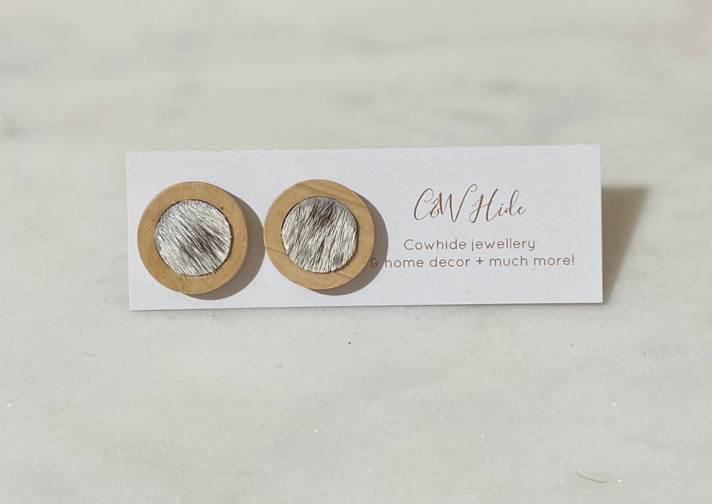12mm Wood & Hide Stud