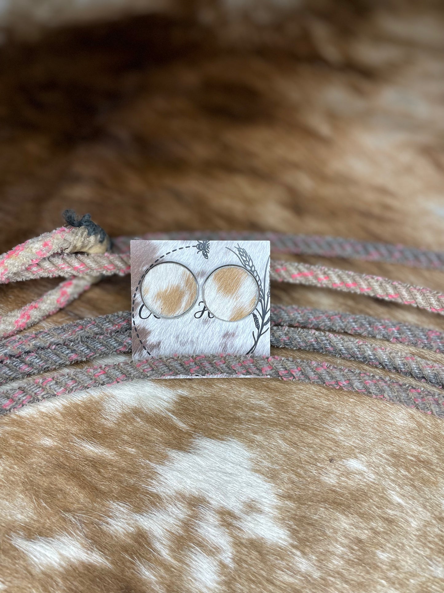 25mm hide stud earrings