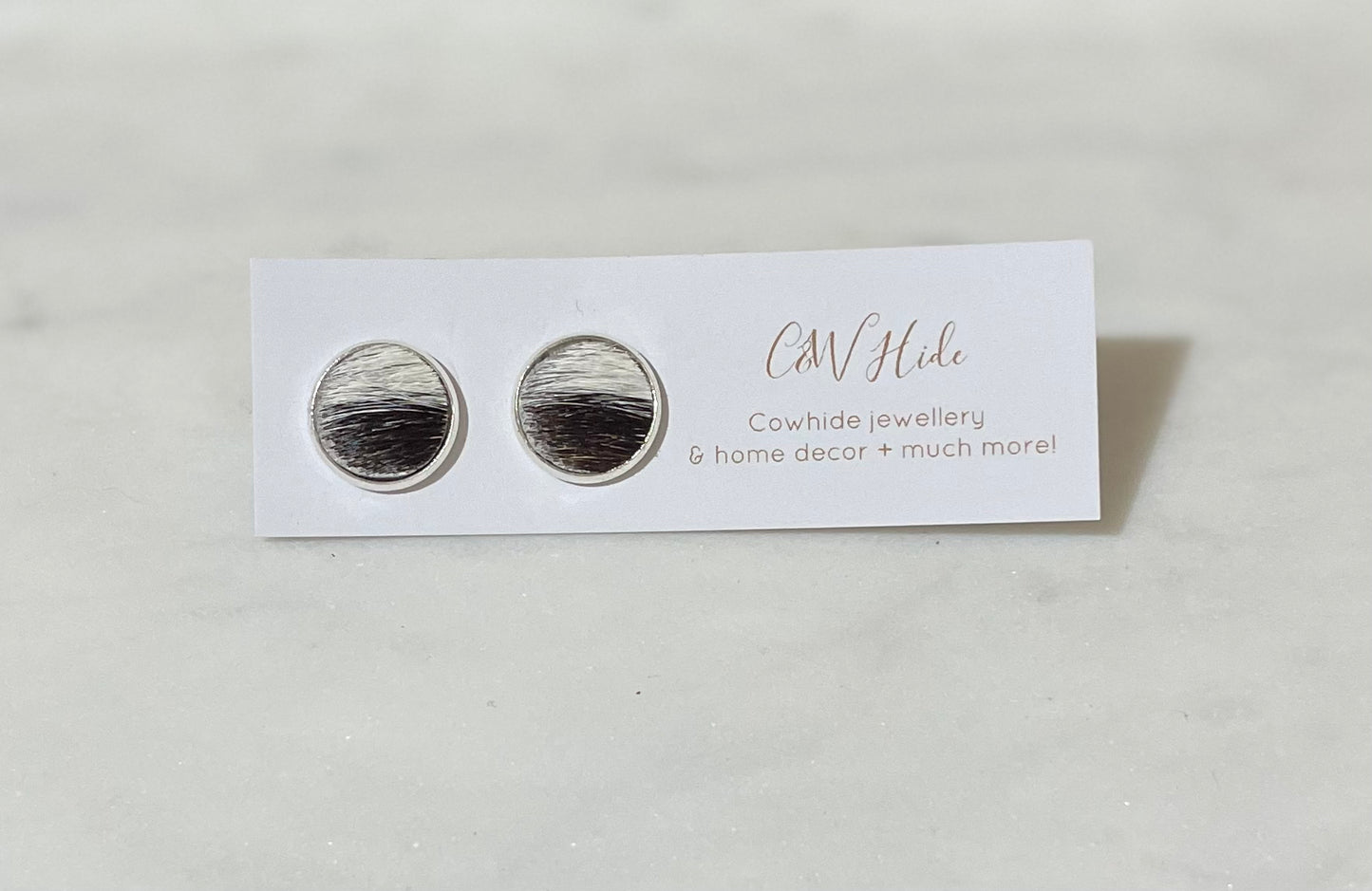 12mm Cowhide Stud