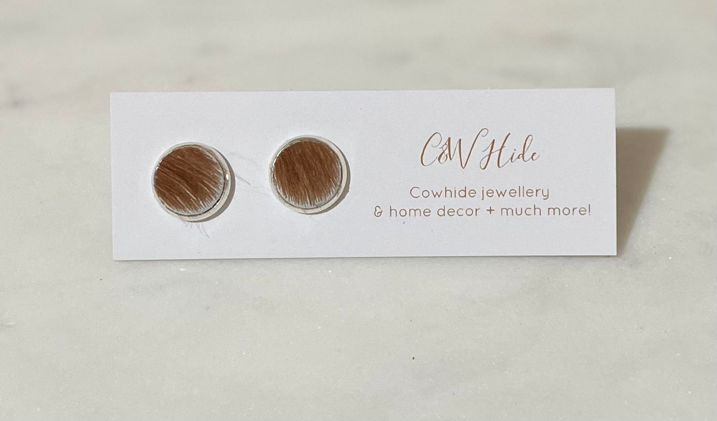 10mm Cowhide Stud