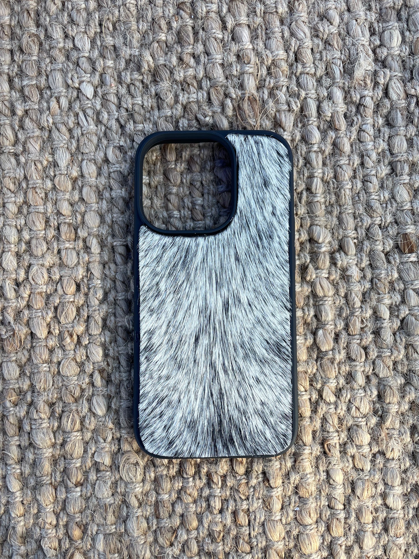 Hide iPhone 14PRO phone case