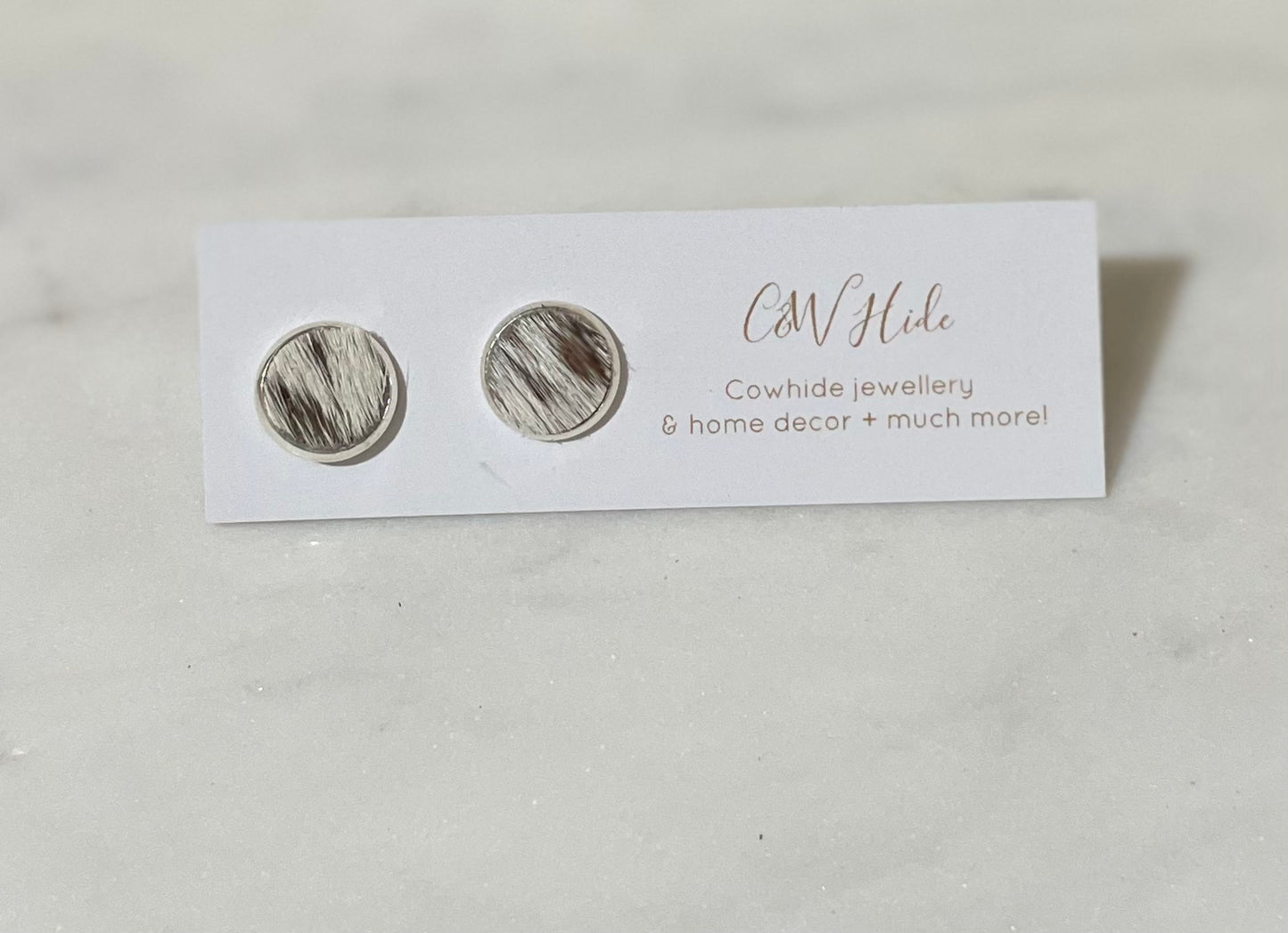 10mm Cowhide Stud