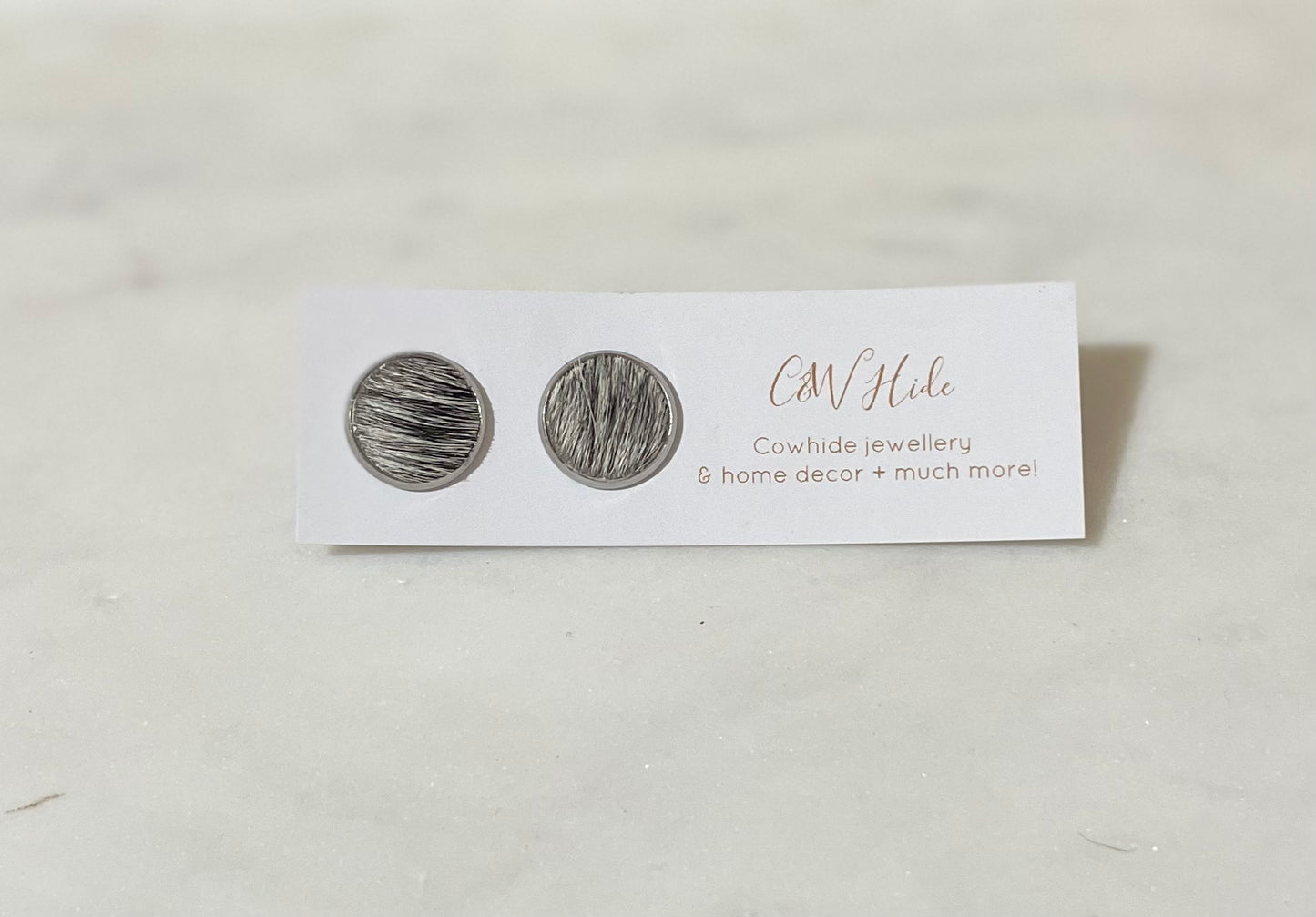 12mm Cowhide Stud