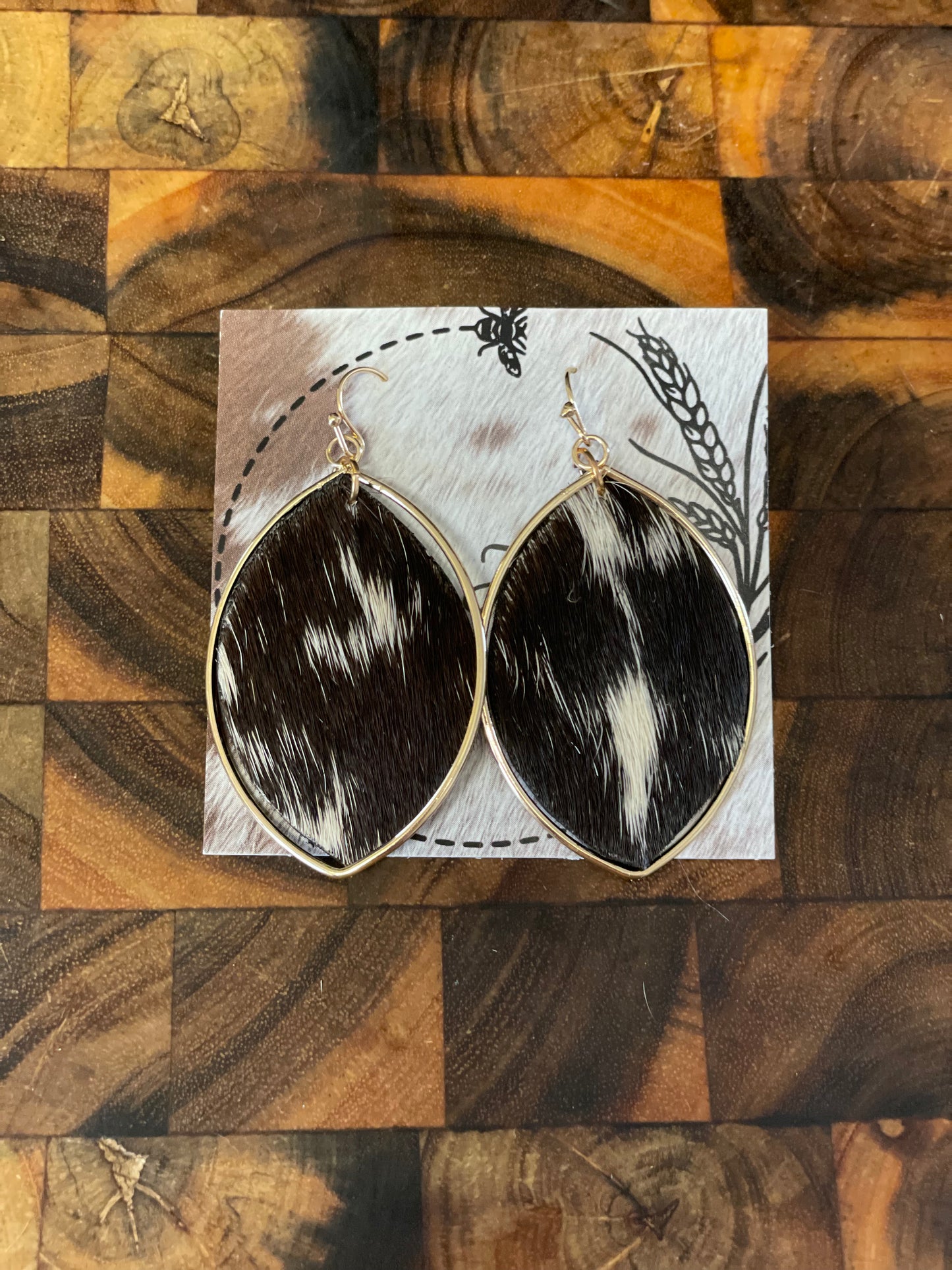 Hide leaf earrings