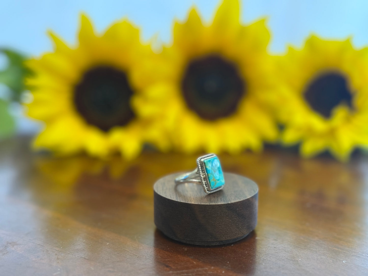 Genuine Kingman Turquoise •Adalida• Ring- Large Stone.