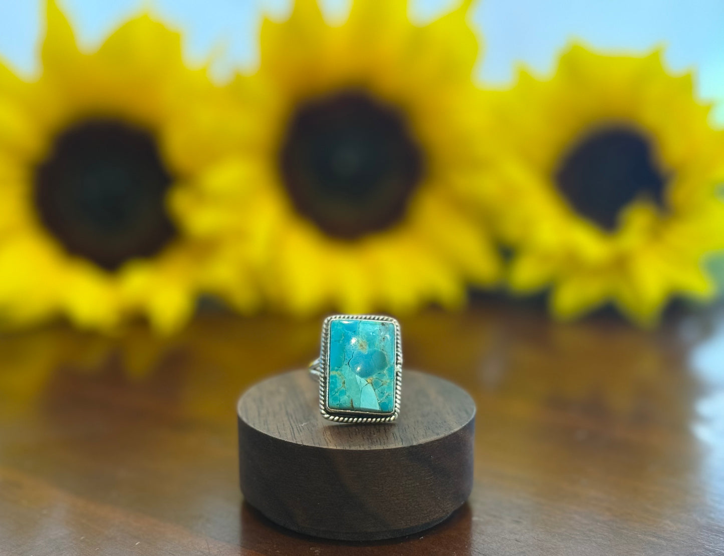 Genuine Kingman Turquoise •Adalida• Ring -XL stone