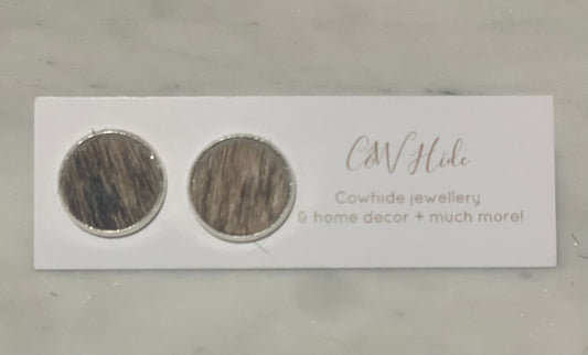 14mm Cowhide stud
