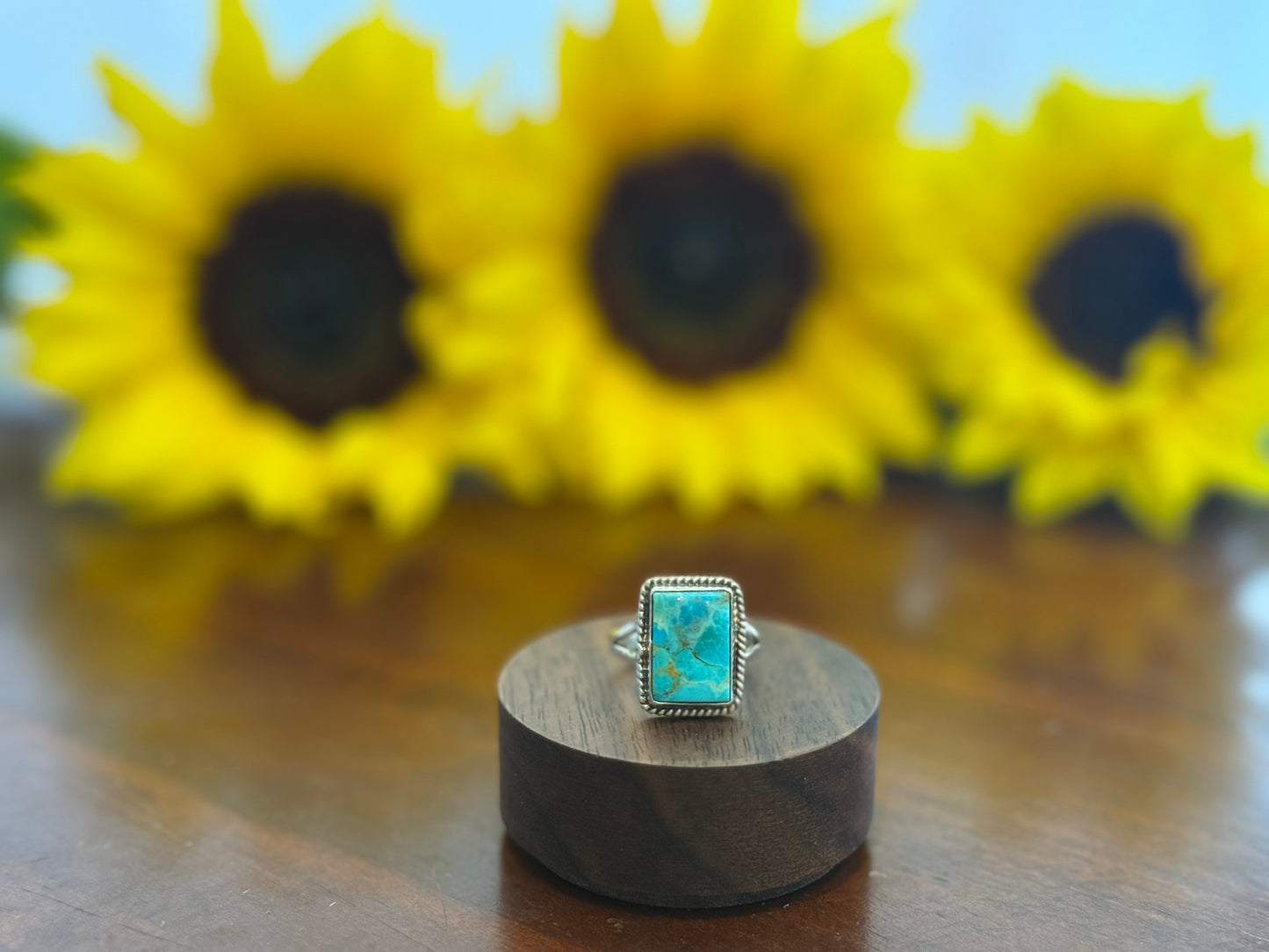 Genuine Kingman Turquoise •Adalida• Ring- Large Stone.