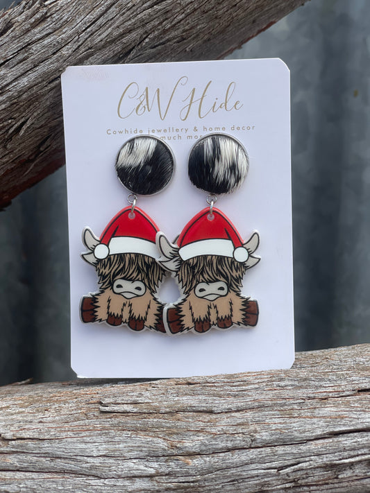 Highlander & hide Christmas earrings