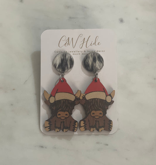 Highlander & hide Christmas earrings